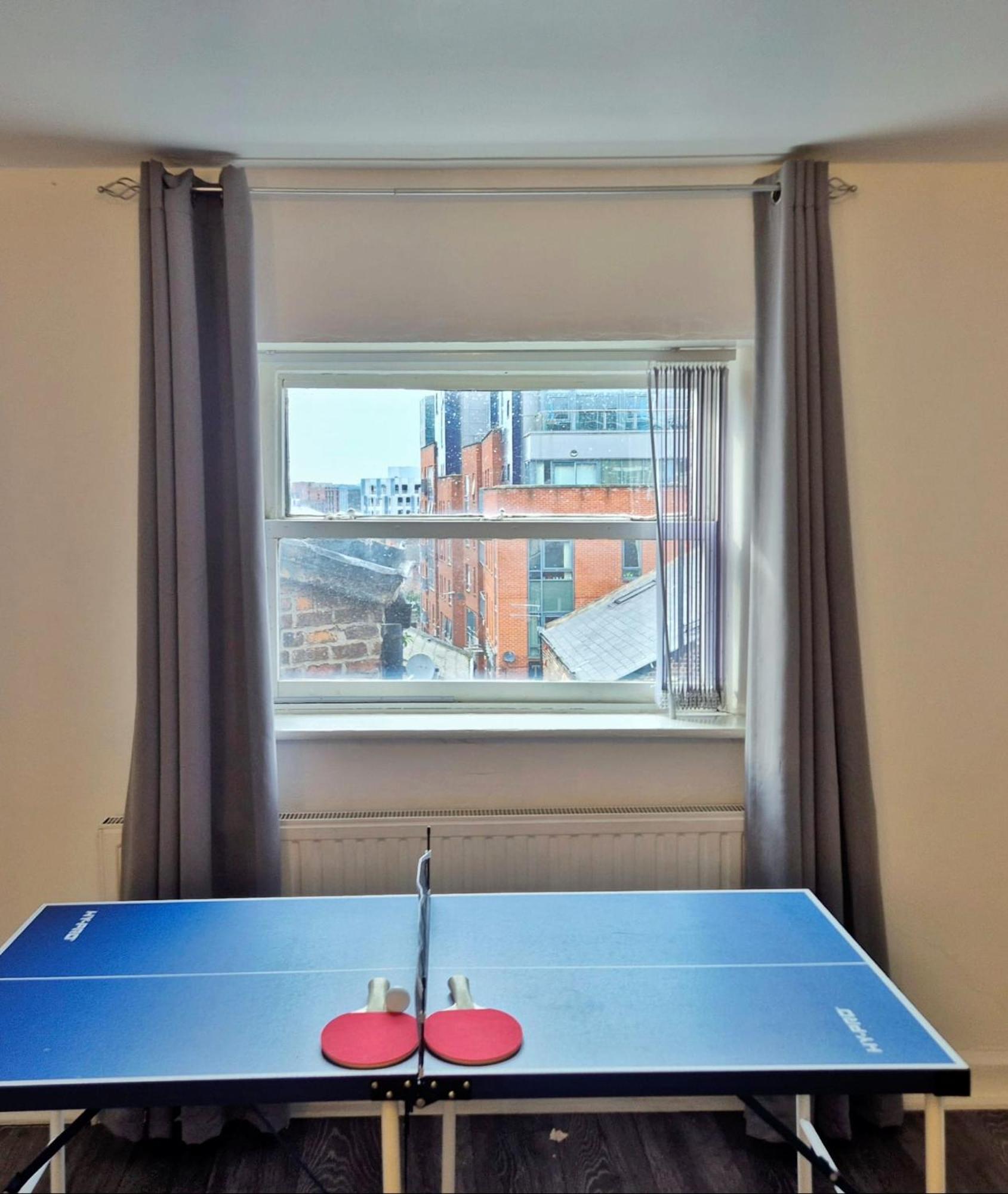 City Centre Apartment With Tennis Table Apartment Liverpool